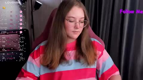 Snapshot of bubble_bunny chatting on December 3, 2025, 11:03 pm Ruby online show from December 3, 2025, 11:03 pm