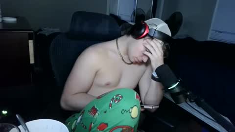 BubblebuttBdn online show from December 1, 2025, 11:21 pm