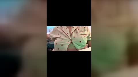 bubblegirl online show from March 25, 2026, 1:39 pm