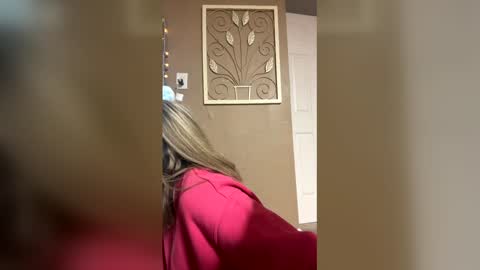 bubbles online show from April 21, 2026, 6:52 am