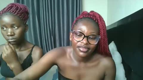 Snapshot of bubbly1_ chatting on December 15, 2025, 10:14 pm Bubbly online show from December 15, 2025, 10:14 pm