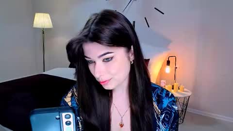 Snapshot of buckssbunny chatting on February 15, 2026, 3:31 pm Ari online show from February 15, 2026, 3:31 pm