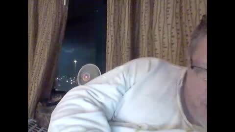 buddyluvzumore online show from February 12, 2025, 9:10 am