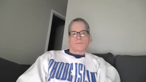 Snapshot of budman004 chatting on March 15, 2026, 9:54 pm budman004 online show from March 15, 2026, 9:54 pm