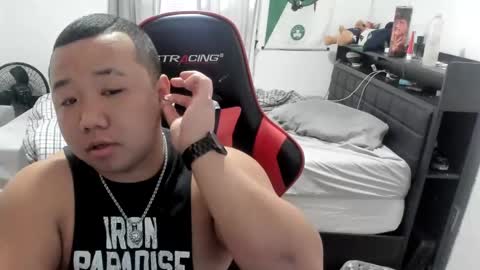 buffsexyman24 online show from February 22, 2025, 2:41 pm