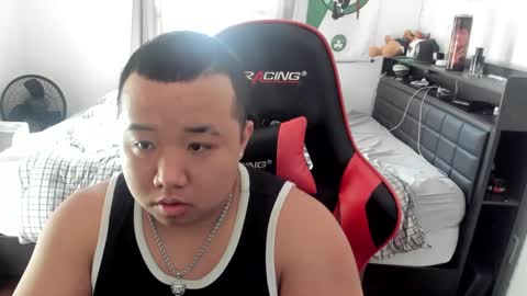 buffsexyman24 online show from February 24, 2025, 8:47 pm