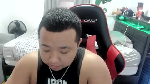 buffsexyman24 online show from March 7, 2025, 1:20 am