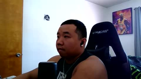 buffsexyman24 online show from March 4, 2026, 3:51 pm