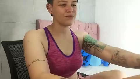 bug2025 online show from September 23, 2025, 2:25 am