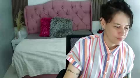 bug2025 online show from February 13, 2026, 2:51 am