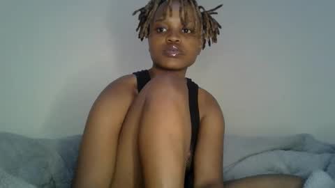 buga_baby online show from October 30, 2025, 3:52 am