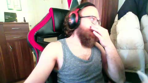 Snapshot of buhalteris chatting on May 24, 2026, 7:46 am Lukas online show from May 24, 2026, 7:46 am