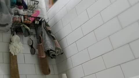 bukkakebae online show from December 3, 2024, 8:28 pm