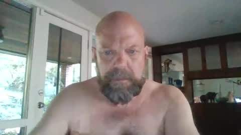 bulldog302w online show from July 3, 2026, 11:22 pm