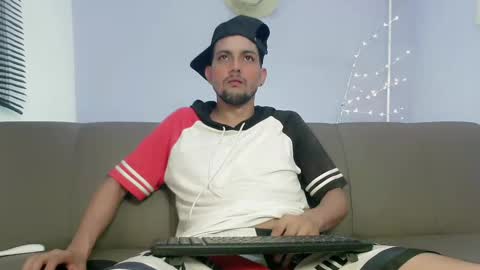 BULL online show from October 12, 2025, 3:11 pm