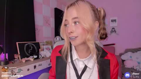        online show from November 25, 2025, 1:55 pm