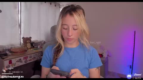 Snapshot of bun_nyx chatting on February 18, 2026, 9:44 pm online show from February 18, 2026, 9:44 pm