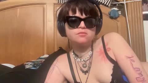 bunbunninjaz online show from January 6, 2025, 10:24 am