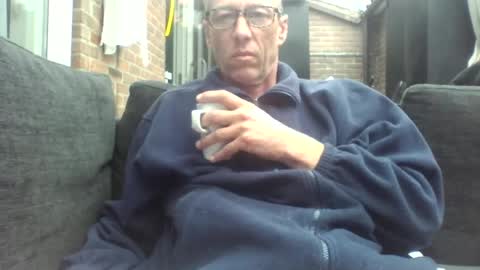 Dutch cock online show from June 15, 2026, 7:10 am