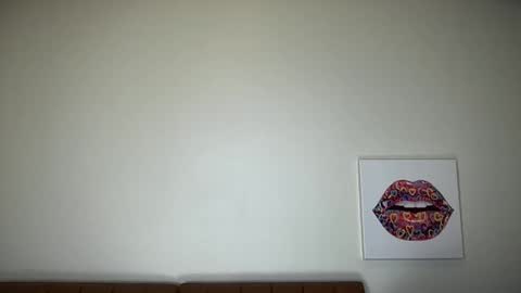 Snapshot of bunnieandthedude chatting on January 1, 2025, 1:47 am BUNNIE and THE DUDE TheLebowskis online show from January 1, 2025, 1:47 am