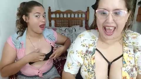 Snapshot of bunniosito chatting on November 25, 2025, 2:00 am bunniosito online show from November 25, 2025, 2:00 am