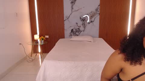 Rossi Hill online show from March 15, 2026, 12:33 pm