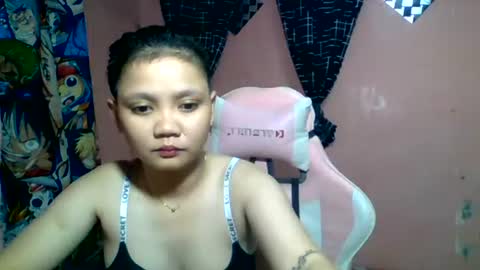 Snapshot of bunny_flower18 chatting on June 12, 2026, 3:11 pm bunny_flower18 online show from June 12, 2026, 3:11 pm