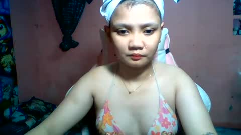 Snapshot of bunny_flower18 chatting on June 13, 2026, 1:53 pm bunny_flower18 online show from June 13, 2026, 1:53 pm