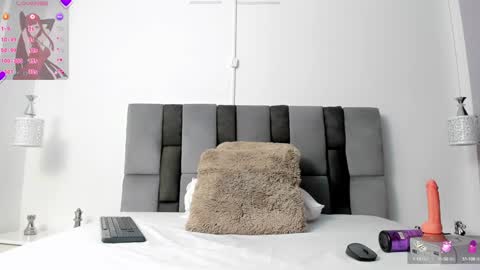 bunny online show from February 2, 2025, 3:39 pm