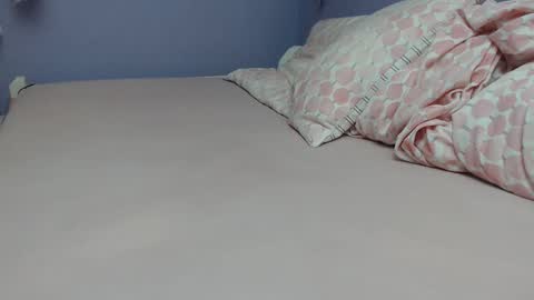 Snapshot of bunny_nextdoor chatting on January 15, 2025, 1:12 am Bunny Miss me Online every day here - online show from January 15, 2025, 1:12 am