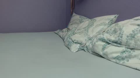 Snapshot of bunny_nextdoor chatting on February 13, 2025, 4:43 am Bunny Miss me Online every day here - online show from February 13, 2025, 4:43 am