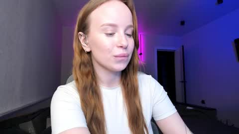 Snapshot of bunny_shinel chatting on May 23, 2026, 6:56 pm Mary online show from May 23, 2026, 6:56 pm