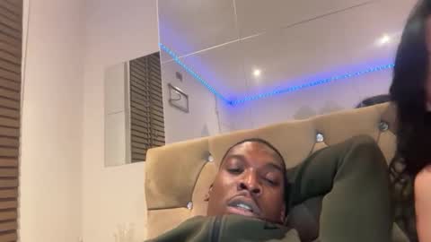 Snapshot of bunnyandbuck chatting on February 23, 2026, 12:30 am bunnyandbuck online show from February 23, 2026, 12:30 am