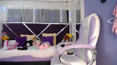 PAULINA online show from September 17, 2025, 11:56 am