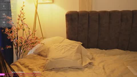  30 Off online show from September 25, 2025, 2:54 pm