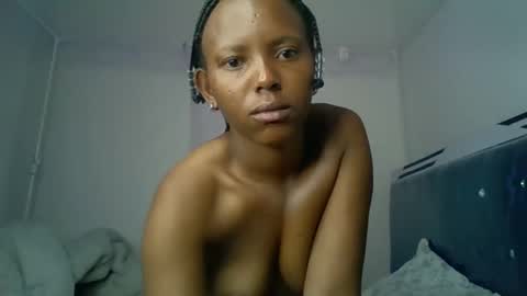 Snapshot of bunnydiva_ chatting on May 28, 2026, 2:31 am bunnydiva_ online show from May 28, 2026, 2:31 am