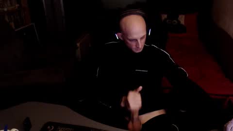 Snapshot of bunnydollstellas_toy chatting on October 12, 2025, 5:23 pm Gnther online show from October 12, 2025, 5:23 pm