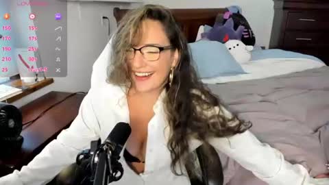 bunnynextdoor online show from July 7, 2026, 3:16 pm