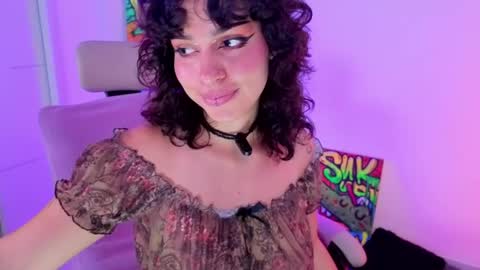 Snapshot of bunnypeachyy chatting on April 22, 2026, 6:20 pm online show from April 22, 2026, 6:20 pm