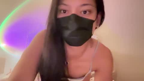 bunnyqt online show from November 5, 2025, 6:35 am