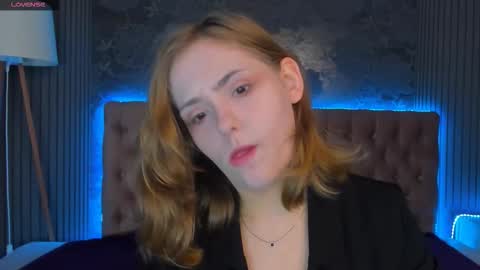 BunnyShows online show from November 18, 2025, 6:18 am