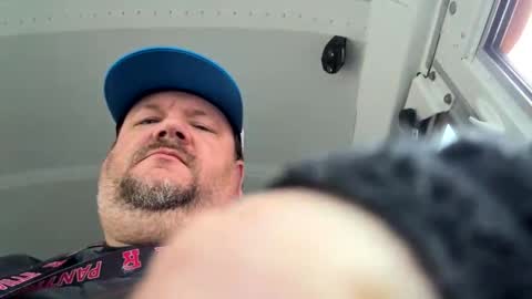 Burkemeister online show from September 22, 2025, 11:45 am