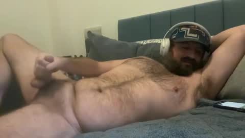 burlypup burlypup929 online show from March 12, 2025, 3:35 am