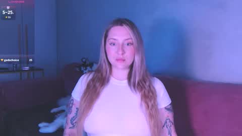 Lissa online show from October 29, 2025, 7:04 pm