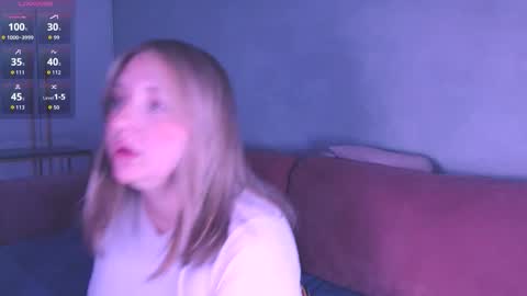 Lissa online show from December 1, 2025, 8:25 pm