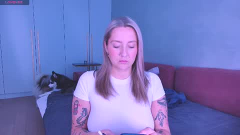 Snapshot of burn_lissa chatting on July 5, 2026, 4:36 pm Lissa online show from July 5, 2026, 4:36 pm