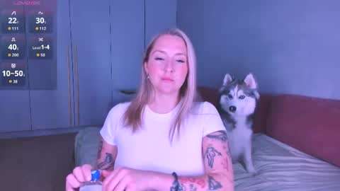 Snapshot of burn_lissa chatting on July 16, 2026, 7:42 pm Lissa online show from July 16, 2026, 7:42 pm