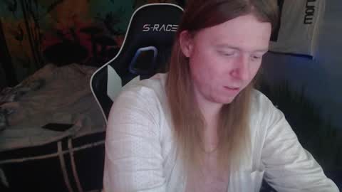 burningflute online show from December 18, 2024, 5:37 am