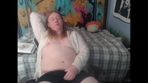 burningflute online show from December 20, 2024, 4:57 pm