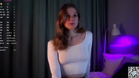 Snapshot of burnletitallburn chatting on February 17, 2025, 1:32 pm Jessica online show from February 17, 2025, 1:32 pm